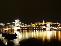 Lugar Puente de las Cadenas