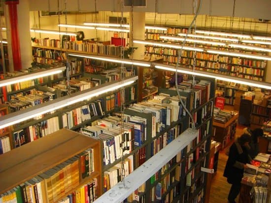 Place Strand Bookstore