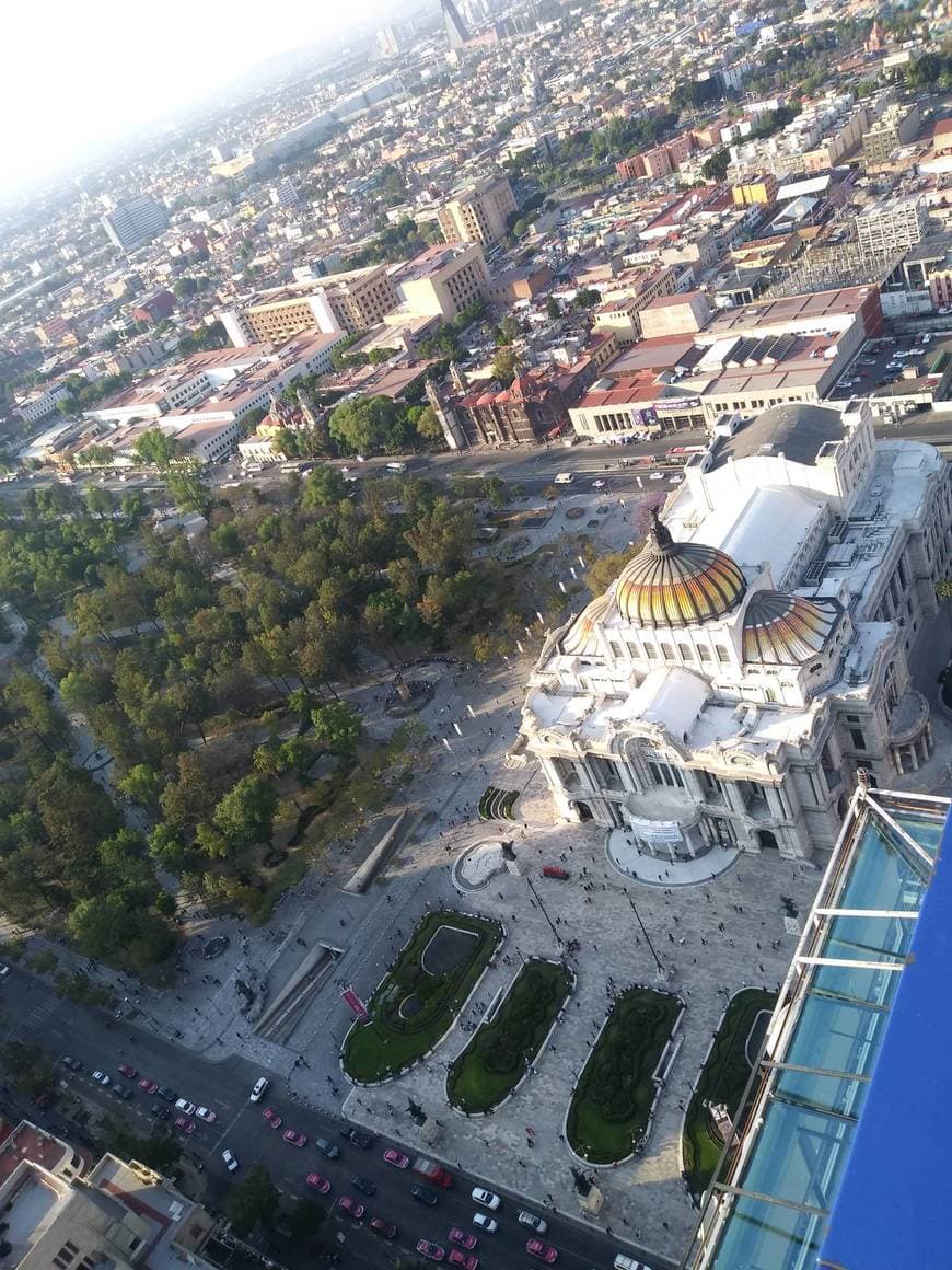 Place Torre Latinoamericana