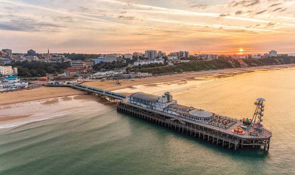 Place Bournemouth Pier