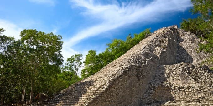 Lugar Cobá