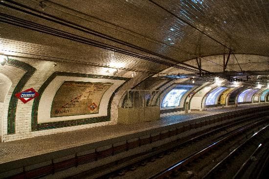 Place Andén 0 | Estación Museo - Chamberí