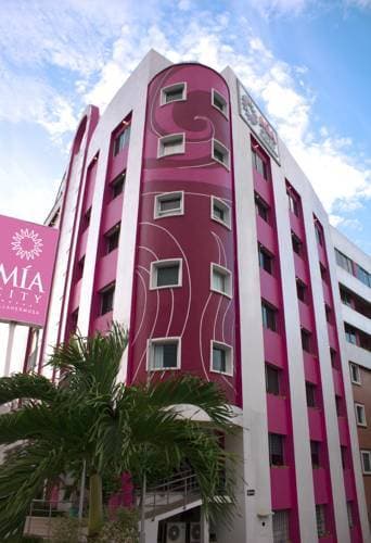 Lugar Hotel Mia City