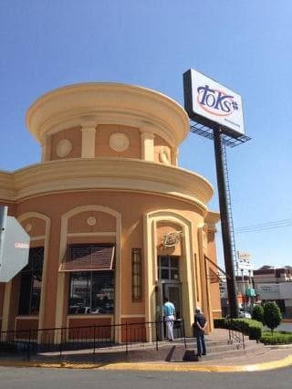 Restaurantes Toks Garza Sada