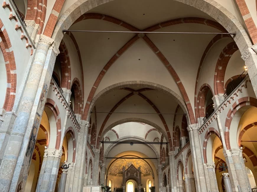 Restaurants Basílica de San Ambrosio