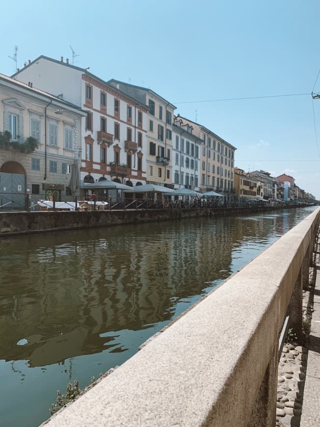 Place Navigli