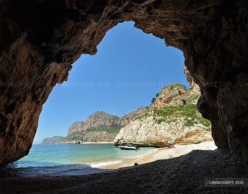 Fashion La Cala dels Testos - LinkAlicante