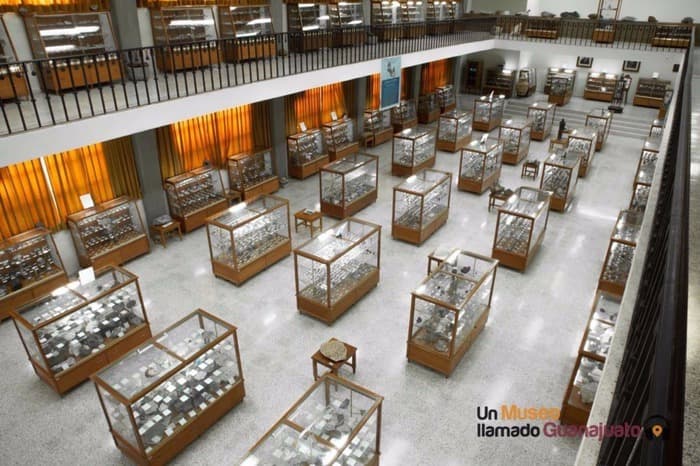 Lugar Museo de Mineralogía Eduardo Villaseñor Söhle