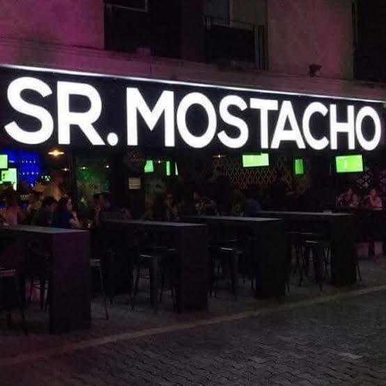 Place Sr. Mostacho