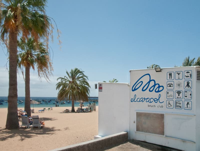 Restaurants El Caracol Beach Club, Las Teresitas