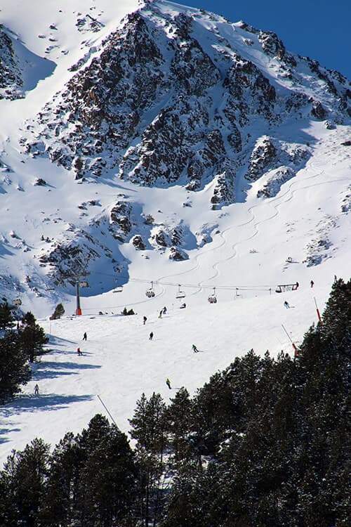 Moda Skiing in Andorra: come to Grandvalira, the largest resort in the ...