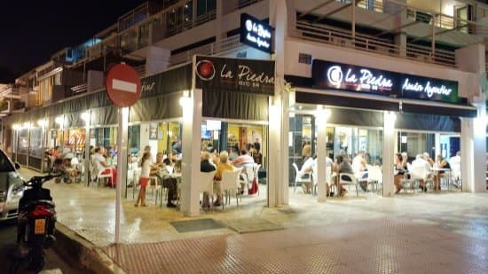 Restaurantes La Piedra Resto-Bar - Aguadulce