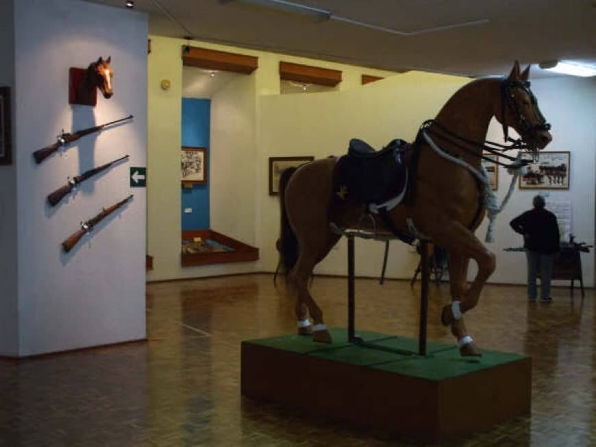 Lugar Museo de Caballería SEDENA