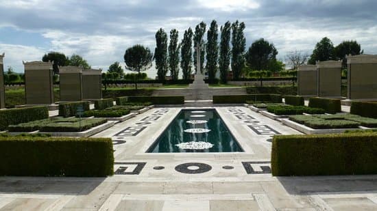 Lugar Cassino War Cemetery