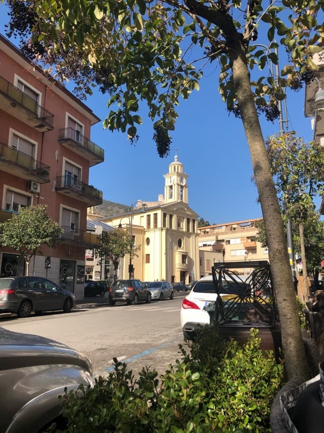 Lugar Chiesa Sant'Antonio di Padova Cassino