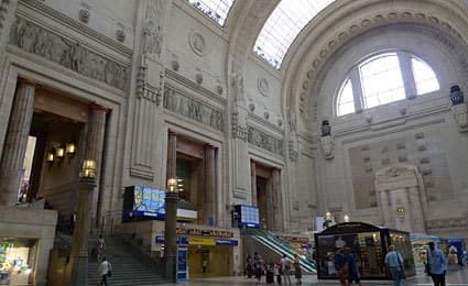 Lugar Milano Centrale Railway Station