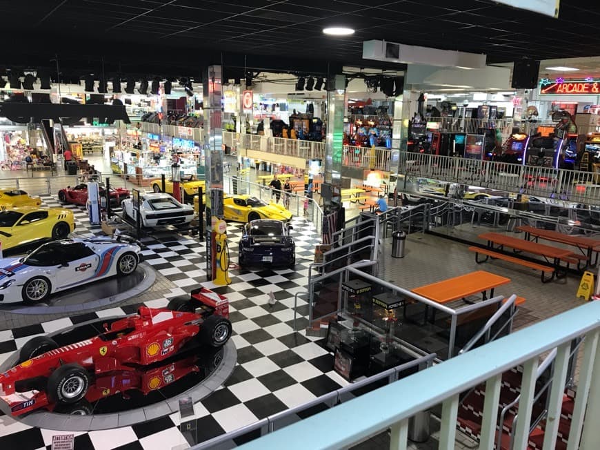 Lugar Car Museum Swap Shop