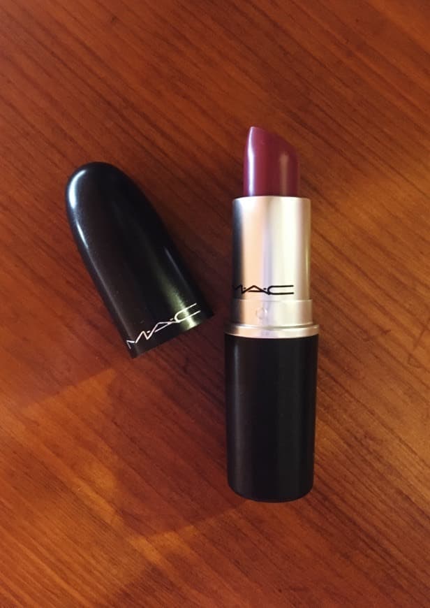 Belleza MAC Lipstick Captive by MAC