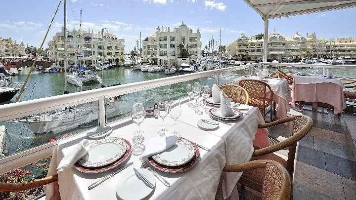 Restaurants Los Mellizos Puerto Marina El Mero