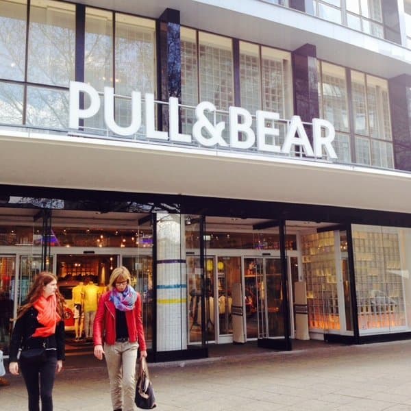 Place Pull&Bear