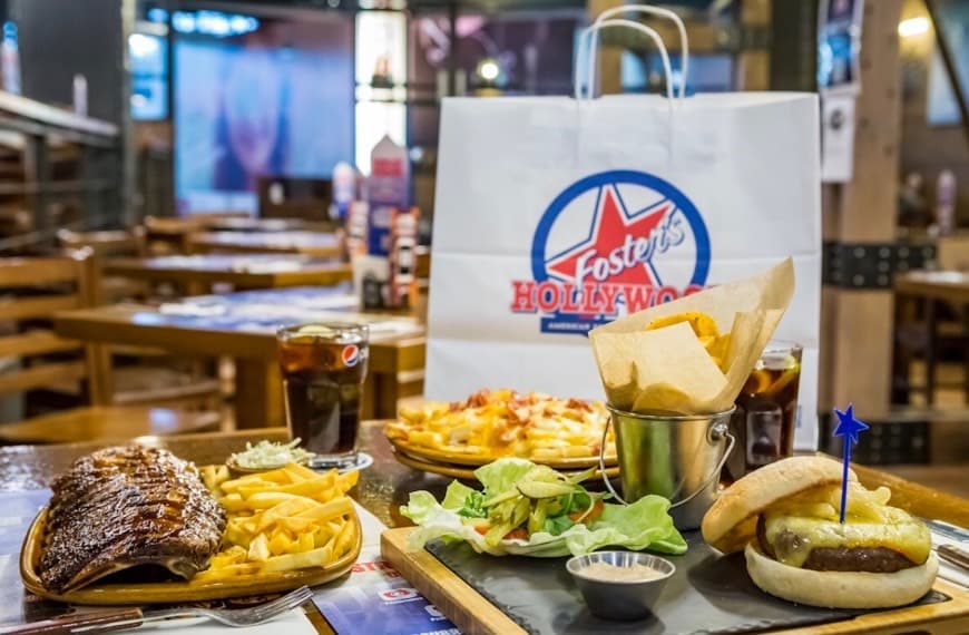 Restaurantes Foster's Hollywood Arena