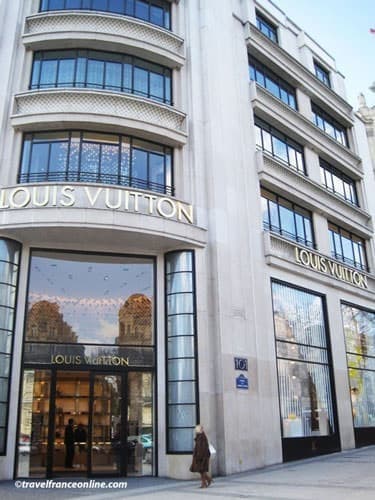 Place Louis Vuitton Maison Champs Élysées