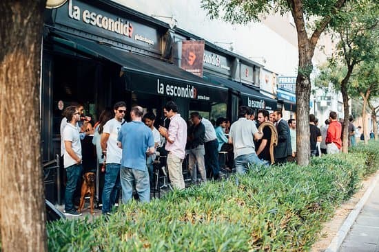 Restaurantes La Escondida