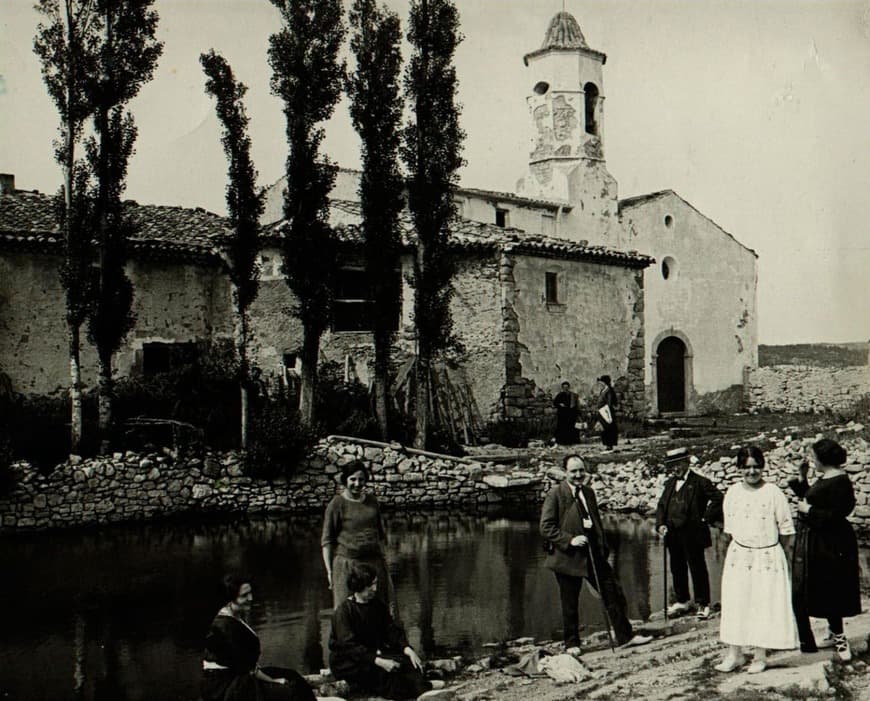 Moda La Mussara, pueblo Abandonado