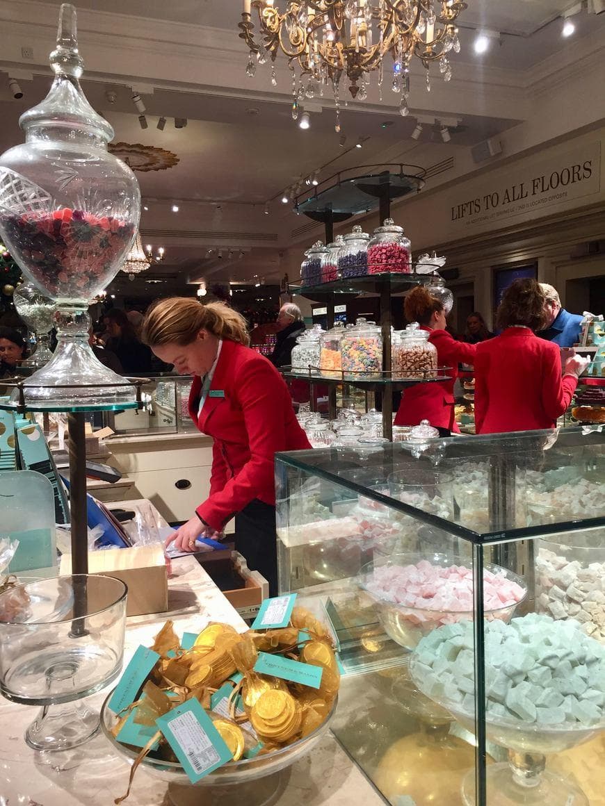 Place Fortnum & Mason