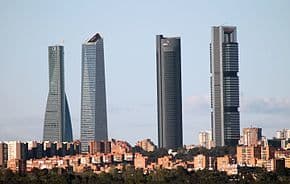 Lugar Cuatro Torres