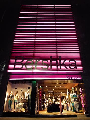 Lugar Bershka