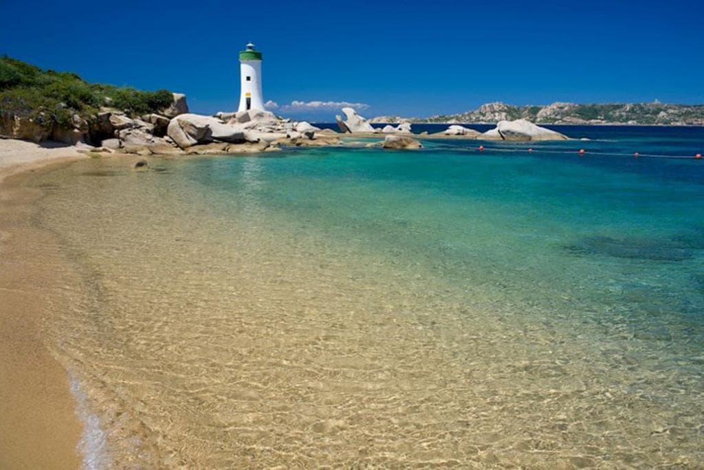 Place Faro di Palau | Tour Arcipelago della Maddalena |