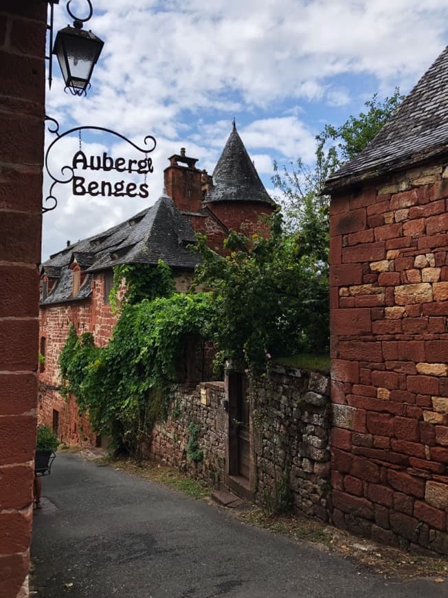 Lugar Collonges-la-Rouge