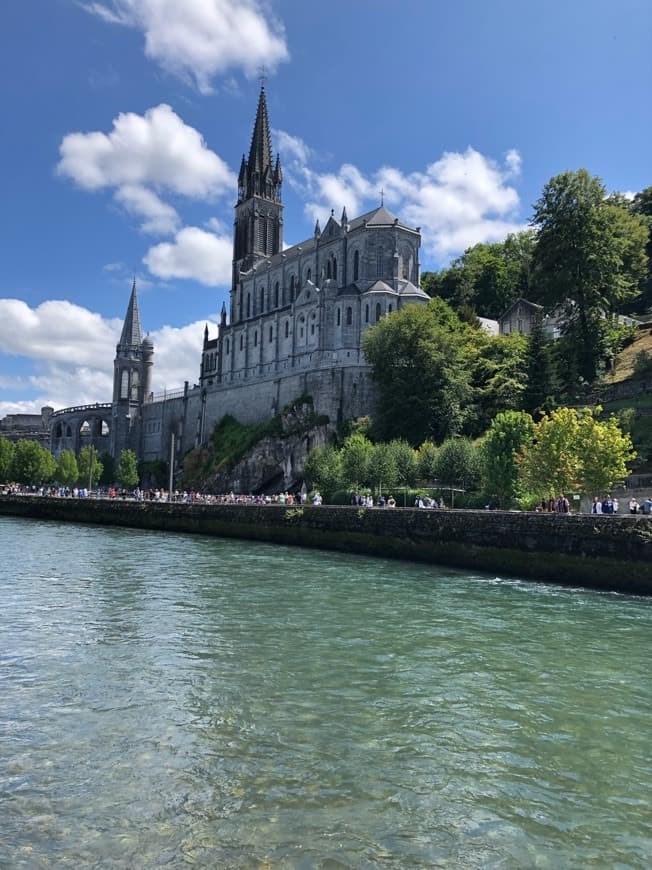 Lugar Santuario de Lourdes