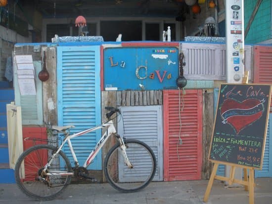 Restaurantes La Cava Formentera