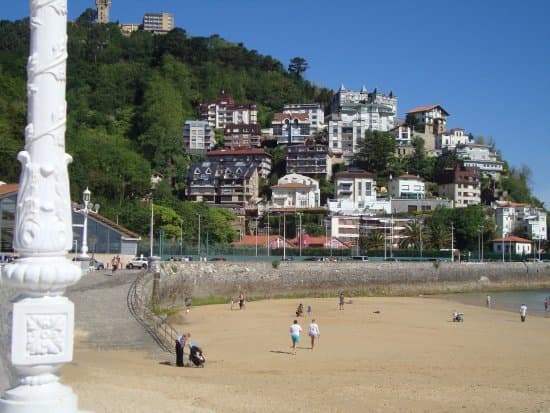 Lugar Playa de Ondarreta