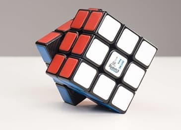 Moda Welcome to the home of Rubik's Cube | Rubik's Official Website