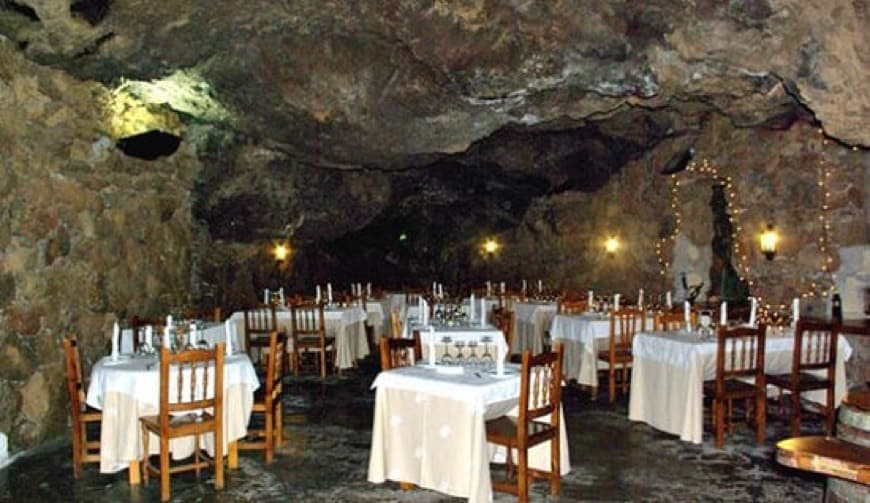 Restaurantes Restaurante La Cueva Caprichosa