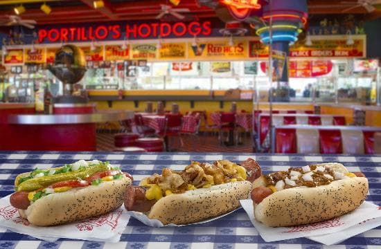 Restaurantes Portillo's Hot Dogs