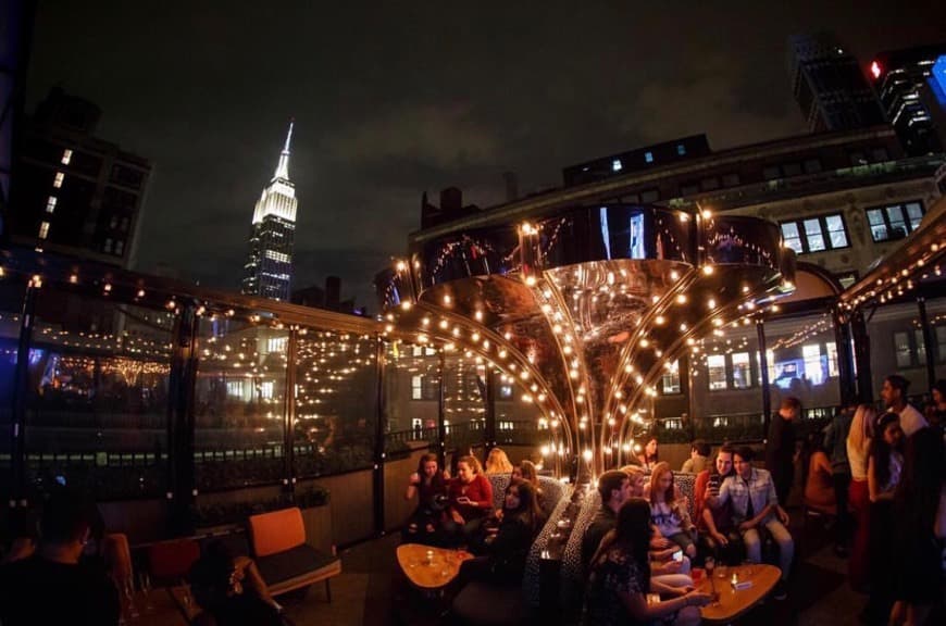 Restaurantes Magic Hour Rooftop Bar & Lounge