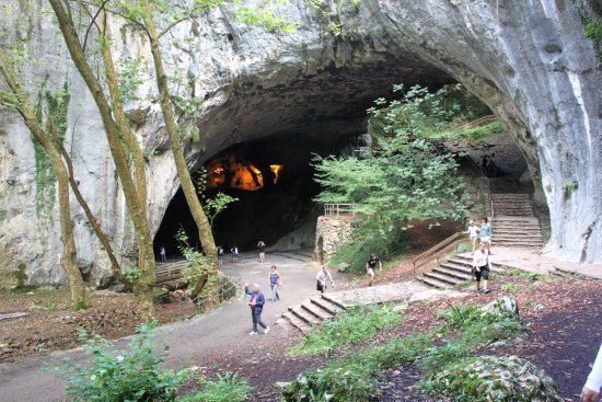 Lugar Cuevas de Zugarramurdi