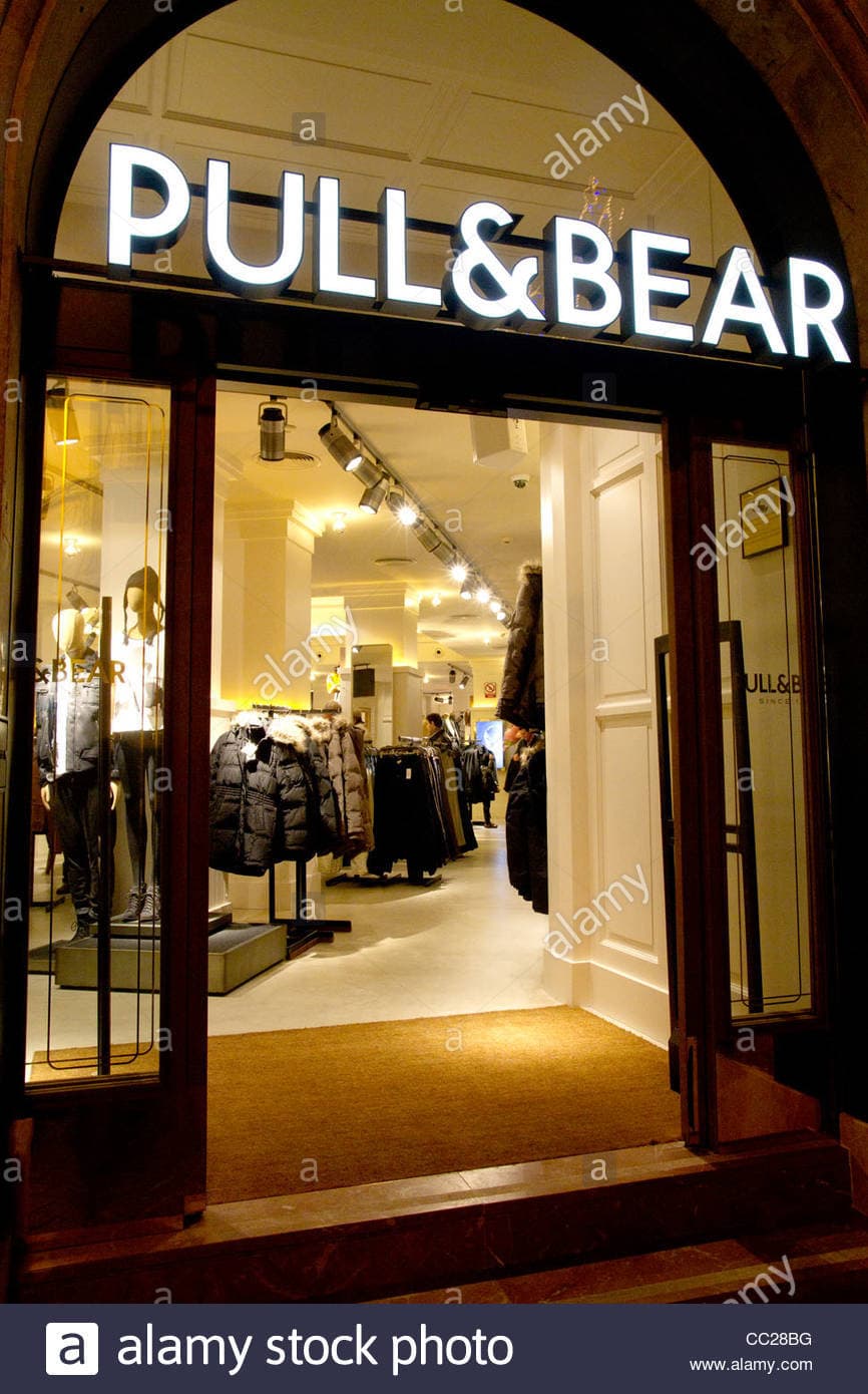 Place Pull & Bear