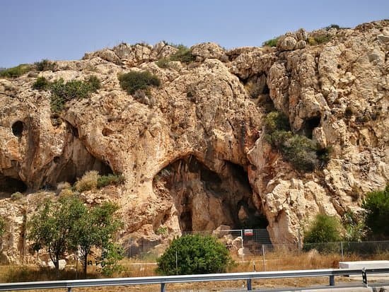 Lugar Yacimientos Arqueológicos de la Araña