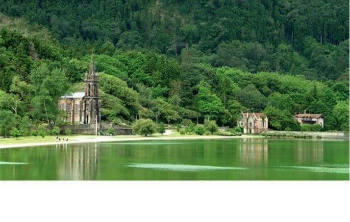 Place Furnas Lake