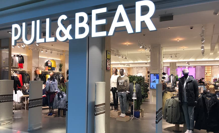 Place Pull & Bear