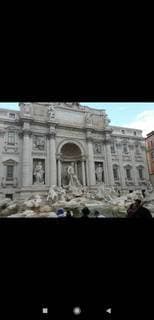 Lugar Fontana di Trevi