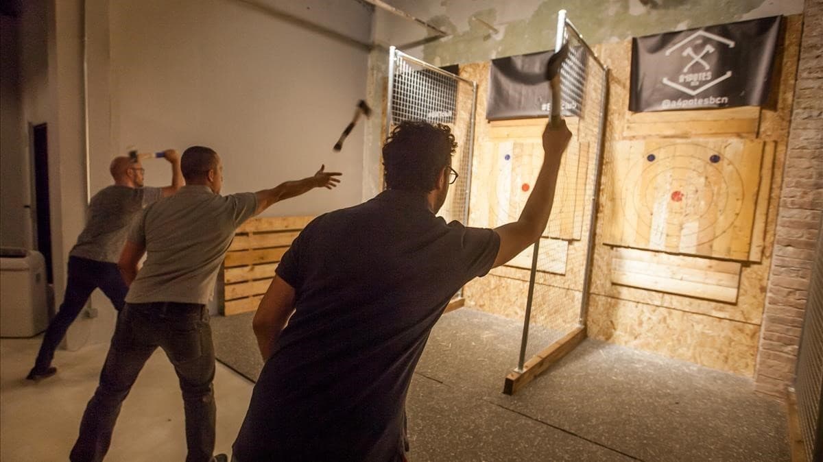 Place Barcelona Axe Throwing