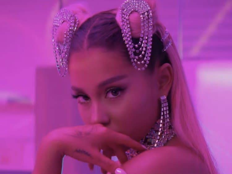 Canción 7 rings