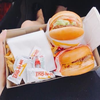 Restaurants In-N-Out Burger