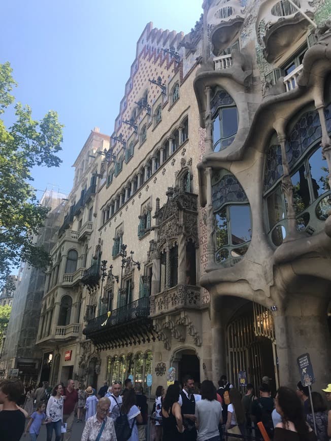 Lugar CASA BATLLÓ